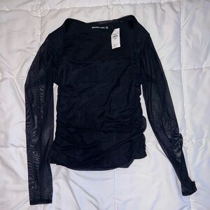 Mesh Long-Sleeve Going Out Top in Black
